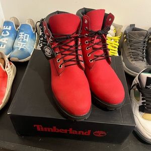Red Timberlands 9/10 condition